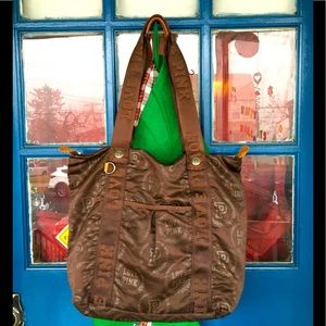 PINK Signature Bag Big Brown Beautiful